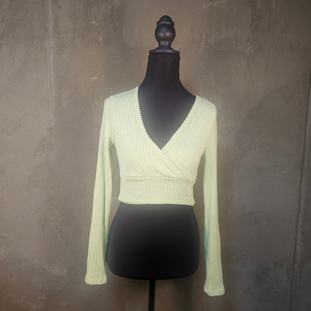 Light‎ Green Ribbed Wrap Cropped Sweater V Neck Long Sleeve XS S Indie Sleaze